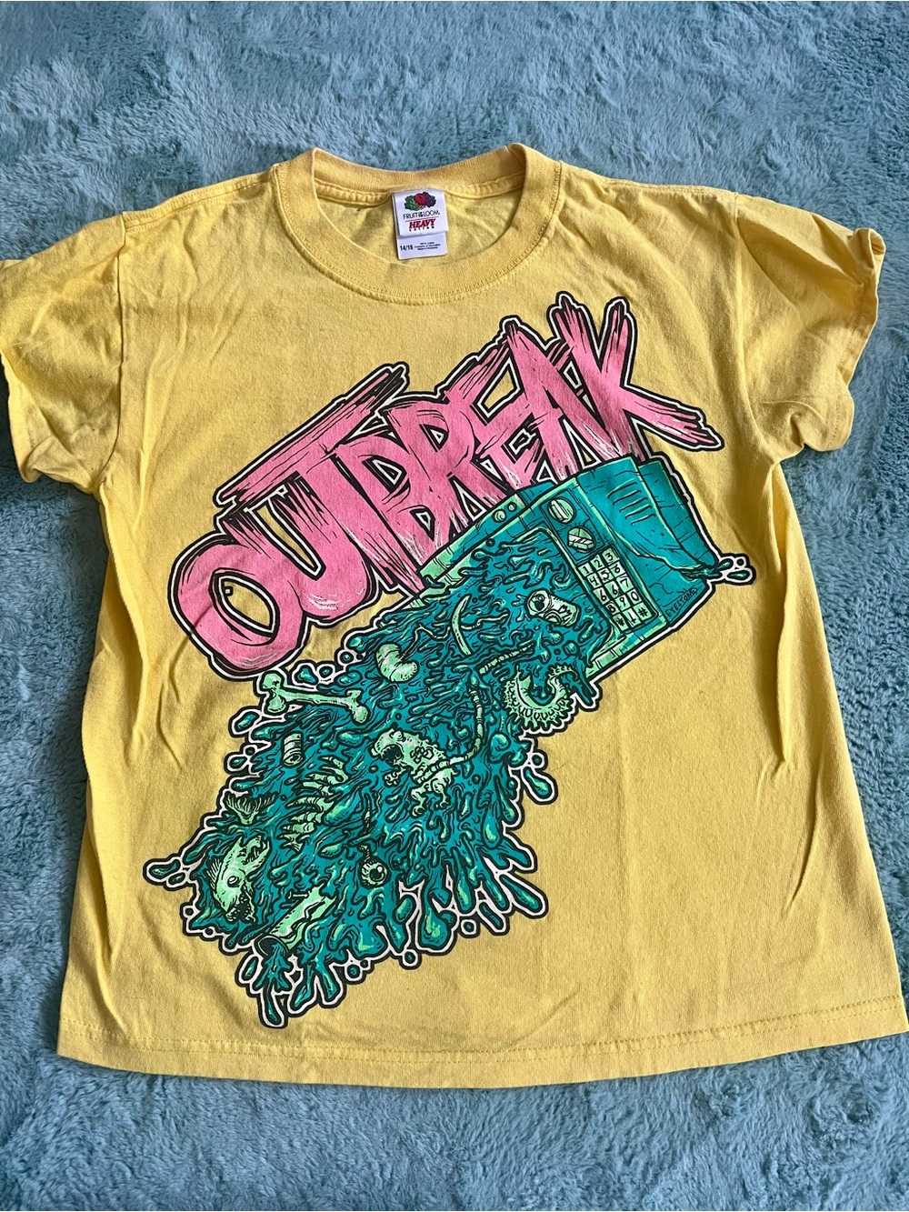 Vintage Yellow 'OUTBREAK' Graphic Tee - Youth Large